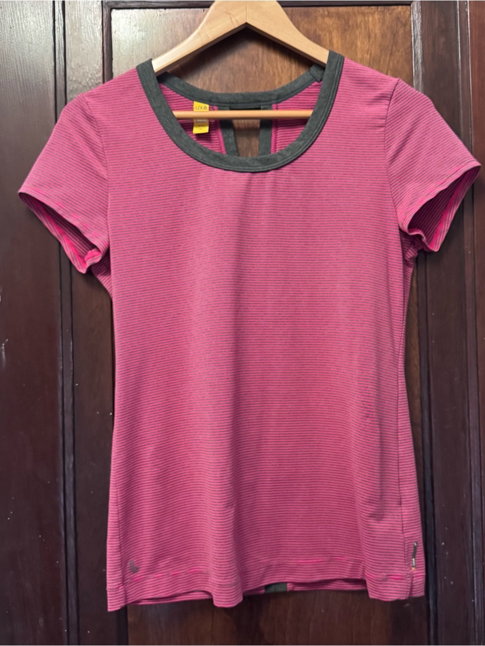 Lole Women’s Medium Pink & Charcoal Striped Performance Tee | Athletic